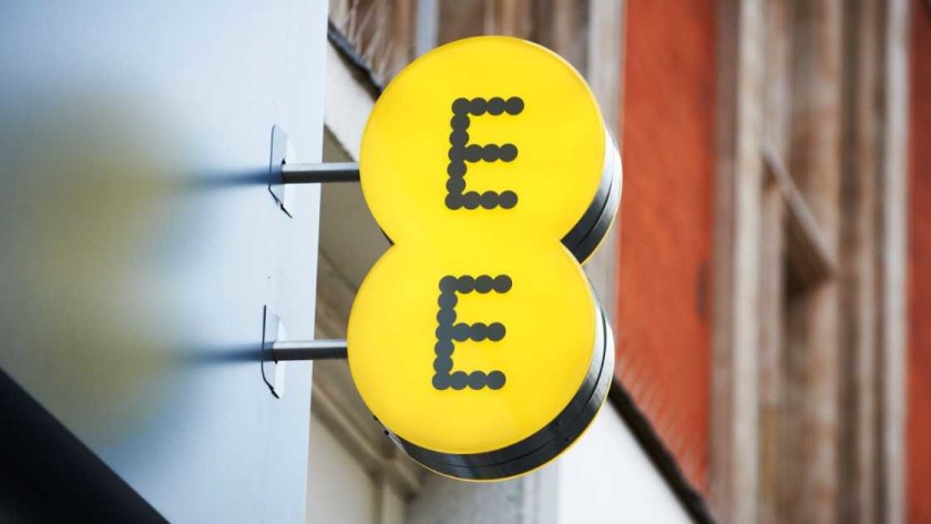  EE  tops Android and iOS network tests Synergy Mobile 